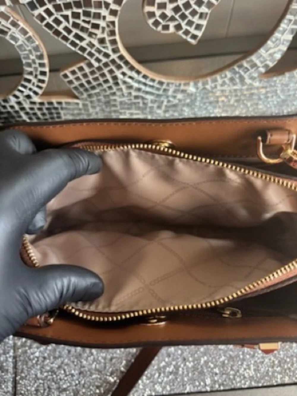 💕Michael Kors Brown Small Leather Dome Satchel